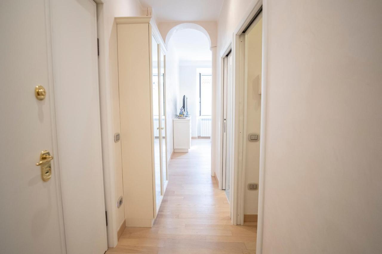 Noliday Suite Riviera Luxury Sea Flat Eksteriør bilde