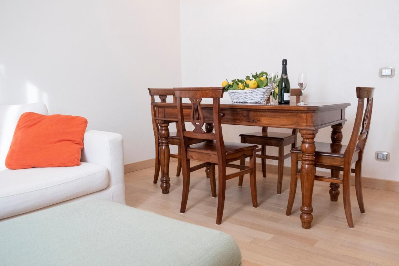 Noliday Suite Riviera Luxury Sea Flat Eksteriør bilde